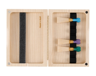 Wooden Case with Ribbon R'S 
